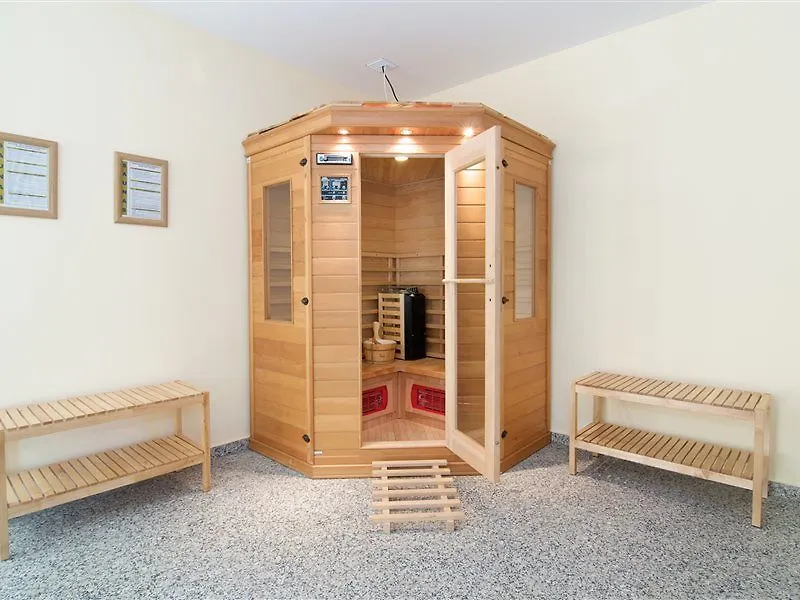 Nuria Sol Apts Fuengirola 3*,
